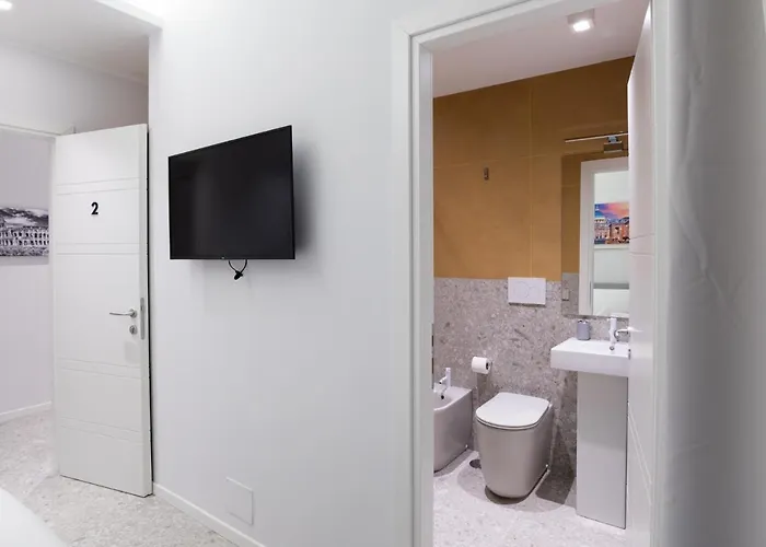 White And Otel *