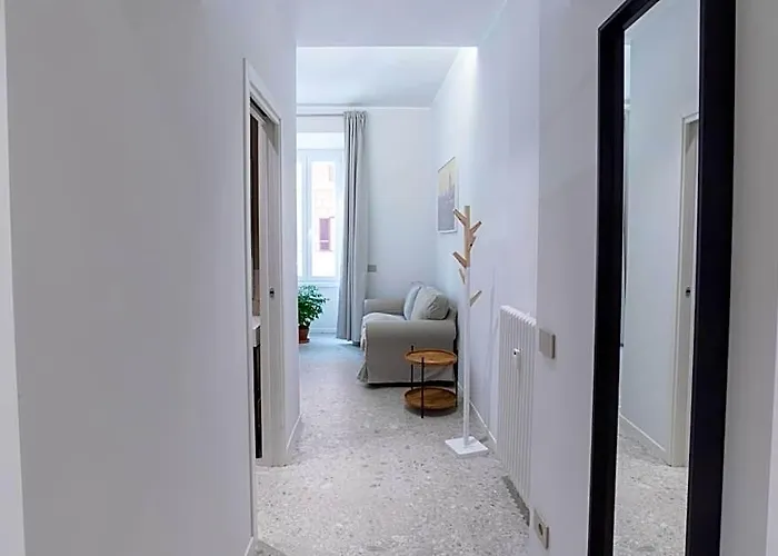 White And Отель